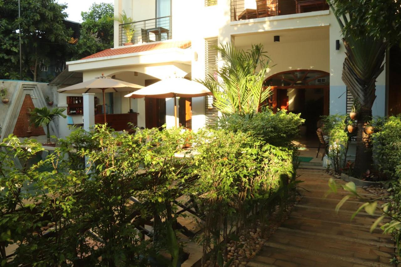 Ly Villa Angkor シェムリアップ エクステリア 写真