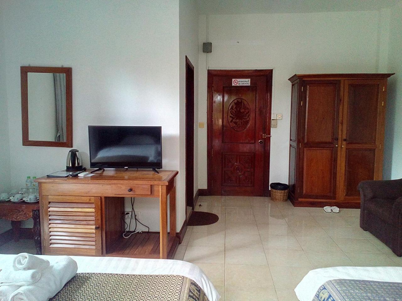 Ly Villa Angkor シェムリアップ エクステリア 写真